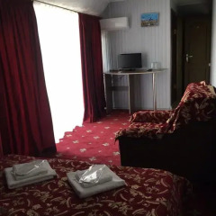 Гостиница Otely Komfort комната для гостей фото 4