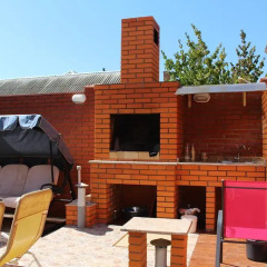 Гостиница Villa Sonyachna With Swimming Pool Вилла разные типы кроватей фото 28