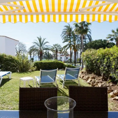 Отель Coral Beach Aparthotel 4* Улучшенные апартаменты с 2 отдельными кроватями фото 3