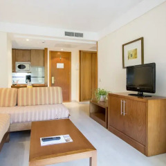Отель Hipotels Bahía Grande Aparthotel комната для гостей фото 3