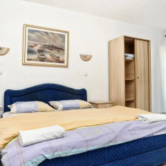 Апартаменты Apartments Kuljača Студия с различными типами кроватей фото 8