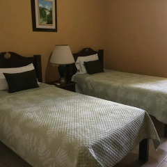 Hotel Casa de España La Ceiba 3* Стандартный номер с различными типами кроватей фото 3