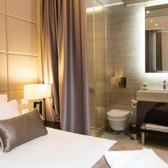 Отель Dominic & Smart Luxury Suites Republic Square 4* Номер Делюкс с различными типами кроватей фото 15
