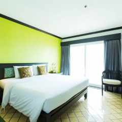 Отель Jomtien Thani 4* Улучшенный номер фото 4