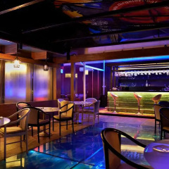 Hotel The Golden Oak Raipur гостиничный бар