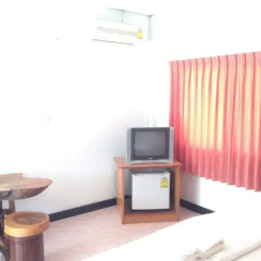 Отель Lovely Lanta Resort Стандартный номер с различными типами кроватей