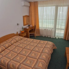 Отель Slavyanski 3* Стандартный семейный номер с двуспальной кроватью фото 5