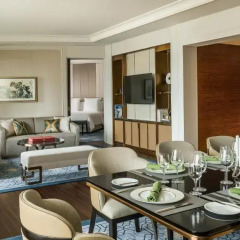 Four Seasons Hotel Macao at Cotai Strip 5* Улучшенный номер с различными типами кроватей фото 9