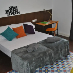Отель Sweet BCN Traveller House комната для гостей