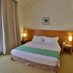 Bin Majid Acacia Hotel and Apartments 4* Полулюкс с различными типами кроватей фото 3