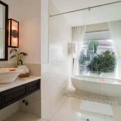 Отель Hoi An Ancient House Resort And Spa 4* Улучшенный номер с различными типами кроватей фото 6