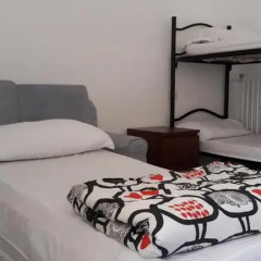 Rumariya Rooms Hostel Кровать в общем номере с двухъярусной кроватью фото 9