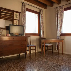 Отель Locanda Ai Santi Apostoli 3* Улучшенный номер с различными типами кроватей фото 4