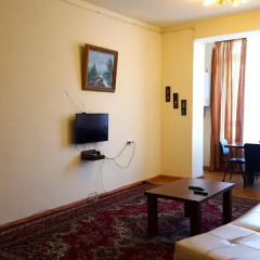 Апартаменты Rent in Yerevan - Apartments on Sakharov Square Апартаменты 2 отдельными кровати фото 3