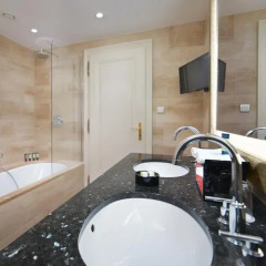 Отель Mandarin Oriental Prague 5* Улучшенный номер фото 6