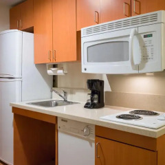 Отель Candlewood Suites NYC -Times Square США, Нью-Йорк - отзывы, цены и фото номеров - забронировать отель Candlewood Suites NYC -Times Square онлайн в номере