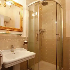 Апартаменты Casa De Fiori Apartments Стандартный номер с различными типами кроватей фото 12