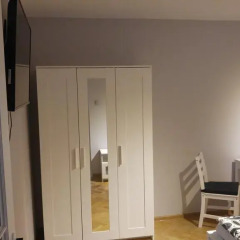 Отель AdMatch Niepodleglosci Rooms Metro Варшава удобства в номере