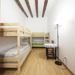 Отель Apartamentos Gótico Las Ramblas Апартаменты с различными типами кроватей фото 13