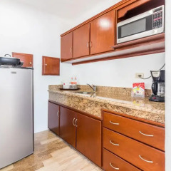 Отель Ramada Resort Mazatlan 3* Улучшенный люкс с различными типами кроватей фото 5