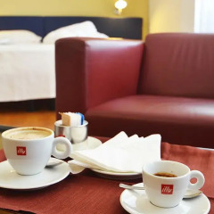 Hotel Mistral 2 4* Улучшенный номер фото 3
