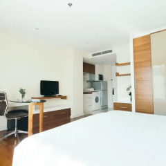 Отель Thomson Residence 4* Номер Делюкс фото 9