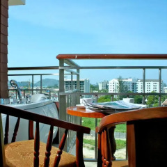 Отель Apk Resort Патонг балкон
