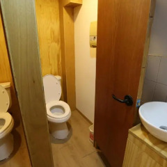 Отель Easytrip Guesthouse ванная