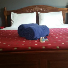 Отель Robin’s Nest Guesthouse & Restaurant спа