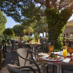 Отель PortoBay Falésia питание