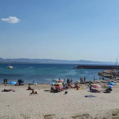Отель Appartamenti Mare Blu Тринита-д'Агульту пляж