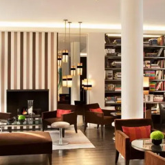 Hotel Le A развлечения