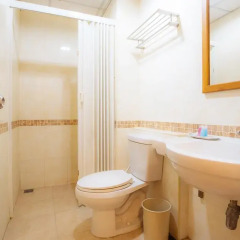 Отель MetroPoint Bangkok 4* Улучшенный номер с различными типами кроватей фото 2