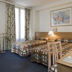 Отель Hôtel de Suez 2* Улучшенный номер с различными типами кроватей фото 4