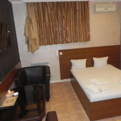 VAN Hotel 3* Стандартный номер двуспальная кровать фото 2