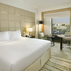 DoubleTree by Hilton Hotel Riyadh - Al Muroj Business Gate 4* Стандартный номер с различными типами кроватей фото 4