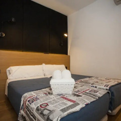 Отель Hostal CC Malasaña Стандартный номер с двуспальной кроватью фото 16