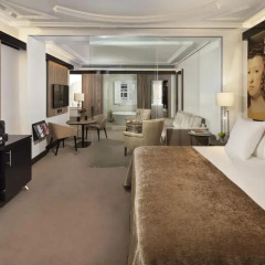 Отель Gran Melia Palacio De Los Duques 5* Люкс с двумя спальнями фото 3