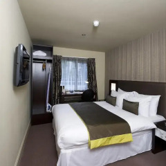 Lorne Hotel Glasgow 3* Стандартный номер с двуспальной кроватью