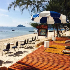 Отель Koh Tao Montra Resort Таиланд, Мэй-Хаад-Бэй - отзывы, цены и фото номеров - забронировать отель Koh Tao Montra Resort онлайн пляж фото 2