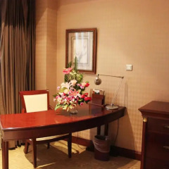 Отель Majesty Plaza Shanghai 4* Представительский номер с различными типами кроватей фото 6