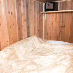 Tonagi Hostel And Cafe Кровать в общем номере фото 3
