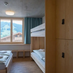 Youth Hostel Gstaad Saanenland Стандартный номер с различными типами кроватей фото 6
