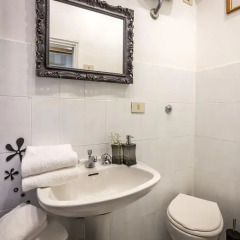 Отель Galileo's Flat ванная
