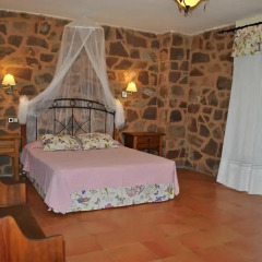 Hotel Rural de Berzocana 2* Номер Делюкс с различными типами кроватей фото 2