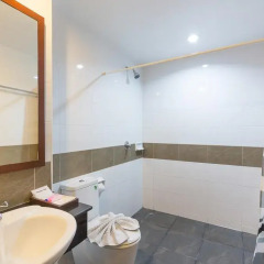 Saraya Boutique Hotel Patong ванная фото 2
