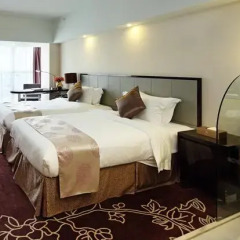 Clayton Hotel 4* Улучшенный номер с двуспальной кроватью фото 3