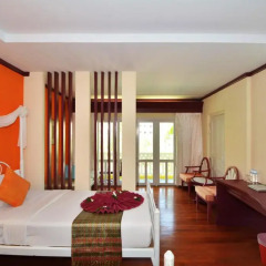 Отель Aonang Ayodhaya Beach Resort 5* Улучшенный номер с различными типами кроватей фото 2