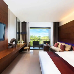 Отель Novotel Phuket Kata Avista Resort And Spa 4* Улучшенный номер с двуспальной кроватью фото 2