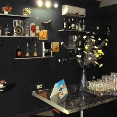 Hotel Oasis гостиничный бар